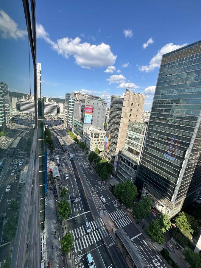 Hongdae Guesthouse 1Min From Hongik Uni Station Exit #1 Seoul Exterior foto